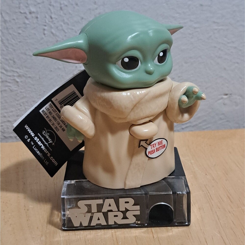 Star Wars Darth Vader Candy Dispenser NO Candy Sound (H/6465)